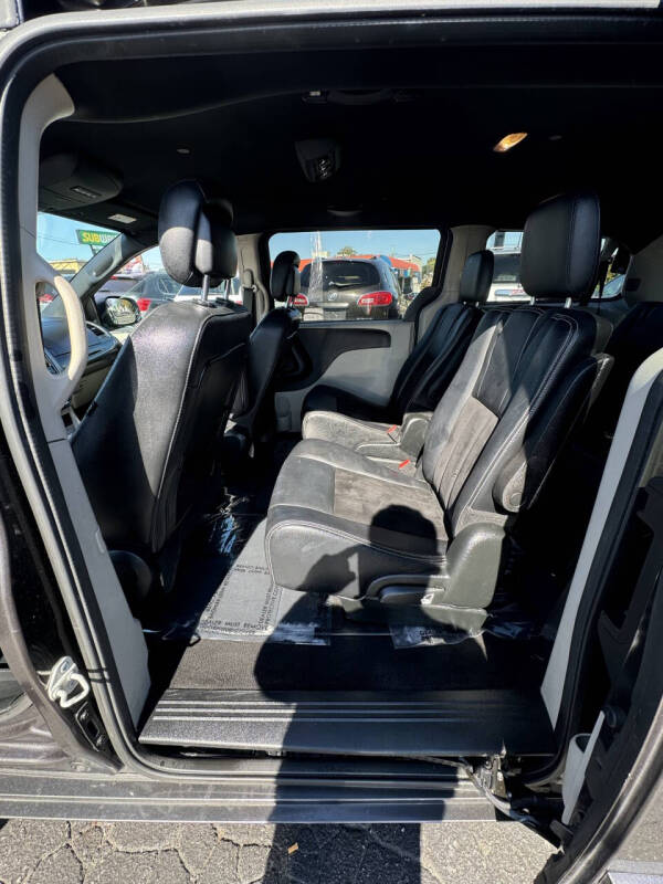 2017 Dodge Grand Caravan SXT