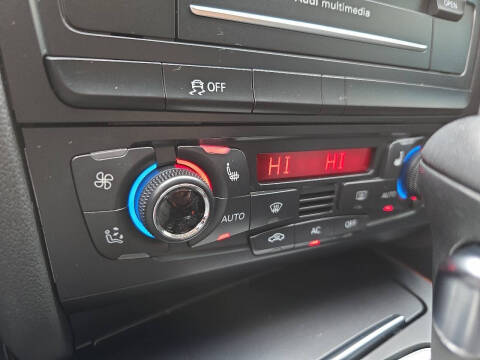 2011 Audi A4 2.0T quattro Avant Prestige