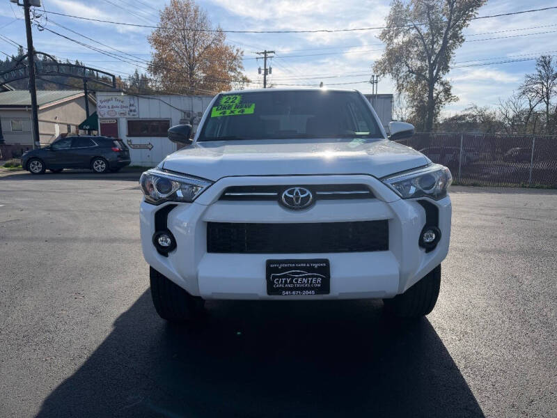 2022 Toyota 4Runner SR5