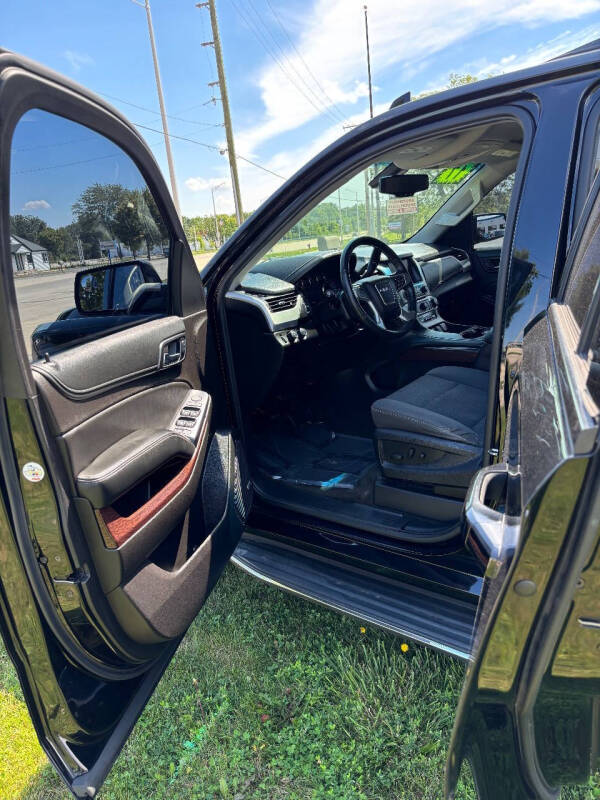 2017 GMC Yukon SLE
