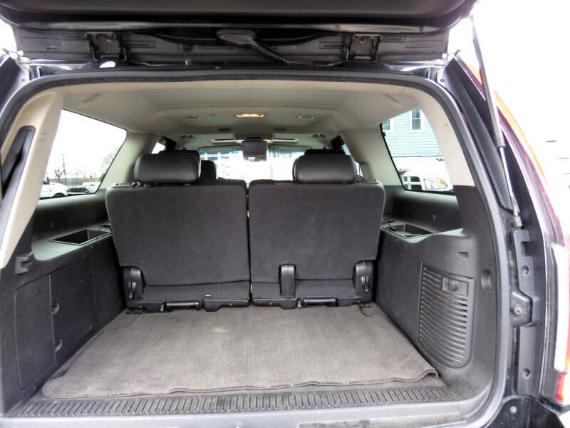 2008 Chevrolet Suburban LTZ