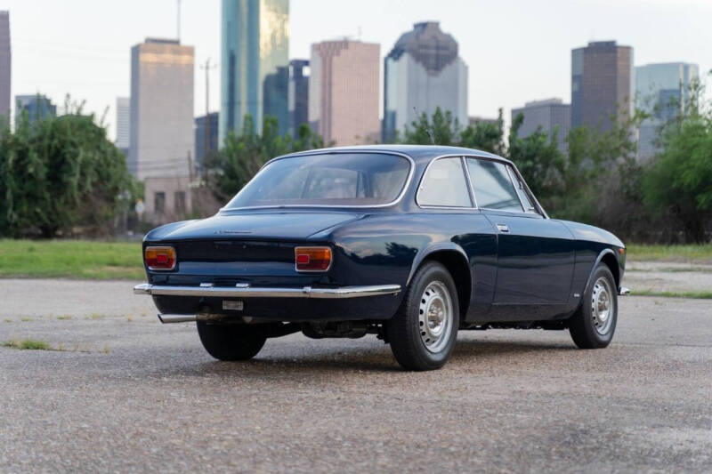 1971 Alfa Romeo GT 1300 Junior