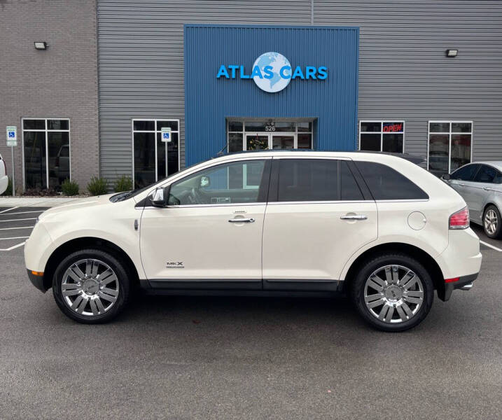 Lincoln MKX's photo