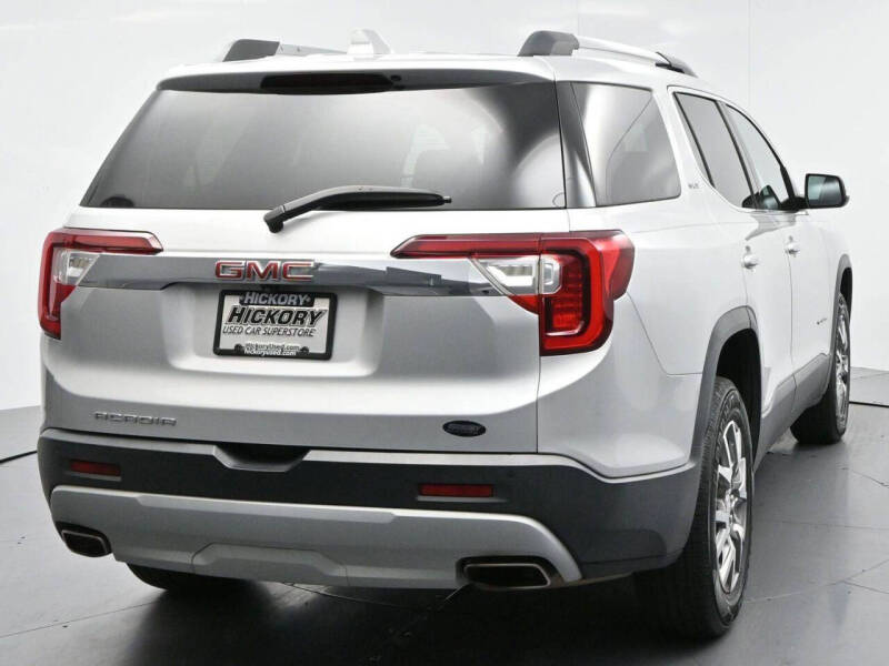 2020 GMC Acadia SLT