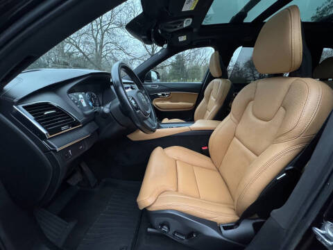 2021 Volvo XC90 T6 Inscription 7-Passenger