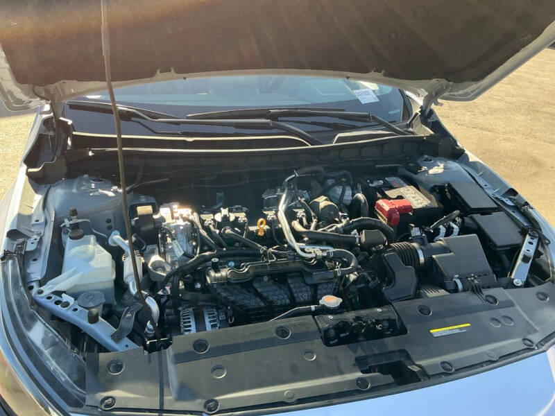 2025 Nissan Altima 2.5 SR