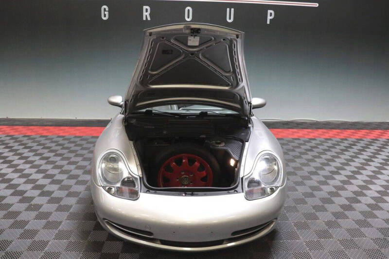 2000 Porsche 911 Carrera