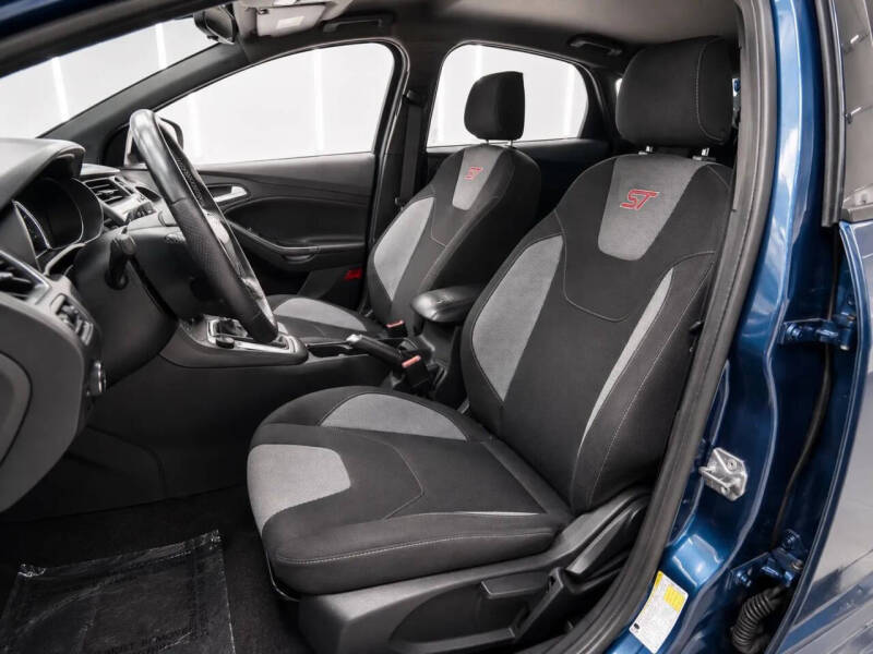 2018 Ford Focus ST