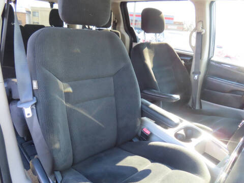 2016 Dodge Grand Caravan SXT Plus