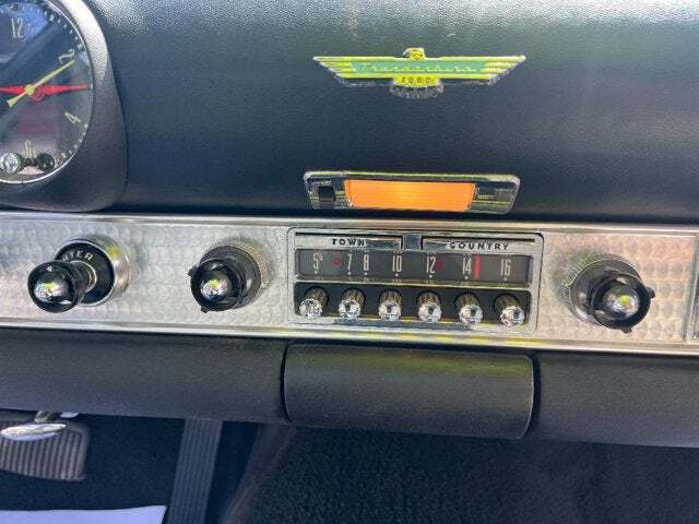 1956 Ford Thunderbird 43