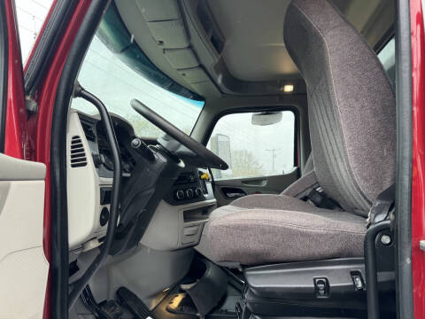 2021 Peterbilt 567