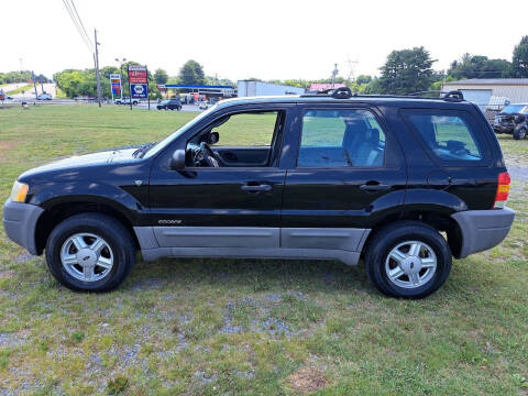 2002 Ford Escape for sale at CAR-MART AUTO SALES in Maryville TN