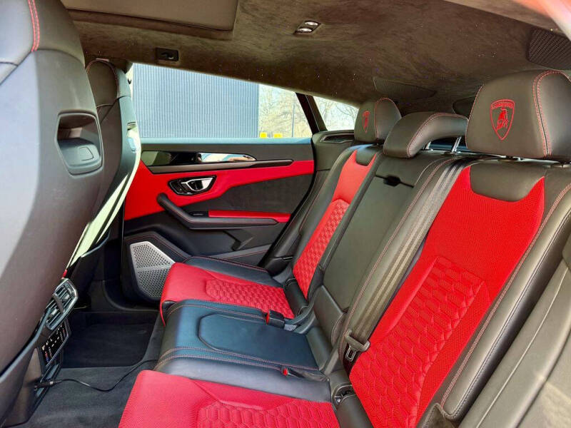 2021 Lamborghini Urus