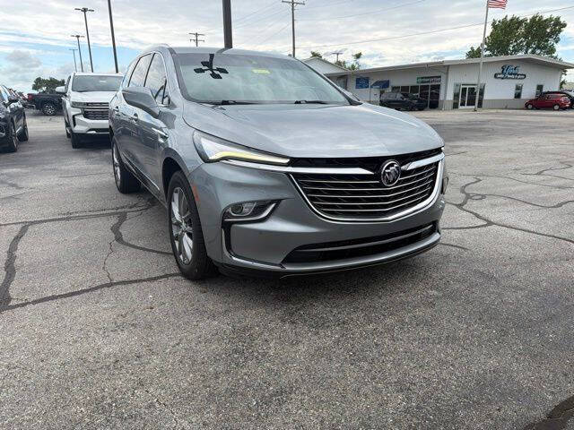 2023 Buick Enclave Essence