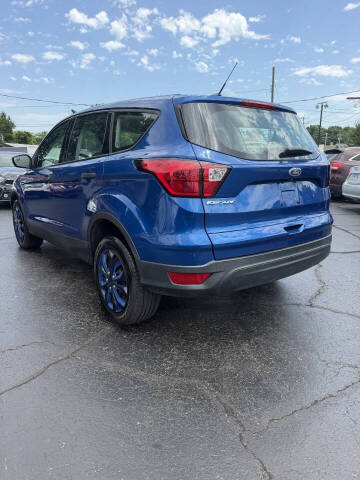 2019 Ford Escape S