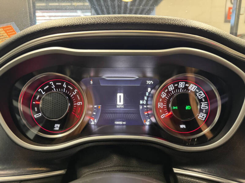 2015 Dodge Challenger SXT Plus