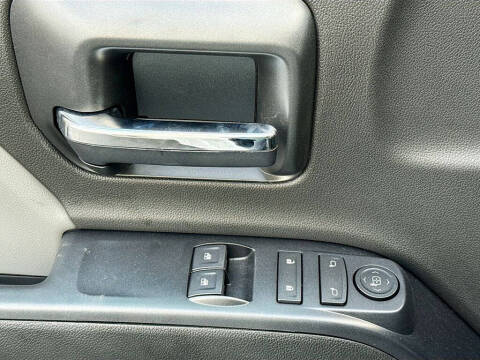 2023 Chevrolet Silverado 5500HD