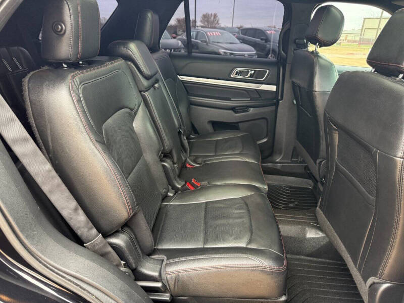 2016 Ford Explorer Sport