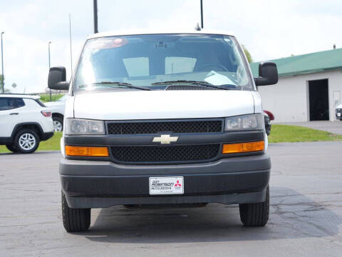2022 Chevrolet Express LS 3500