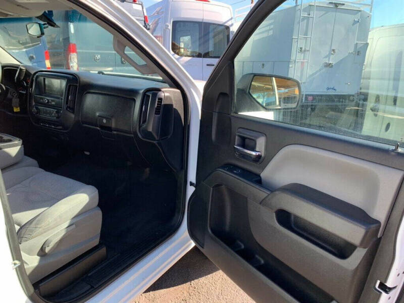 2019 Chevrolet Silverado 1500 LD Custom