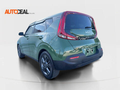2022 Kia Soul EX