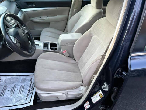 2013 Subaru Outback 2.5i