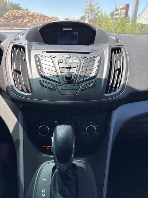 2015 Ford Escape SE