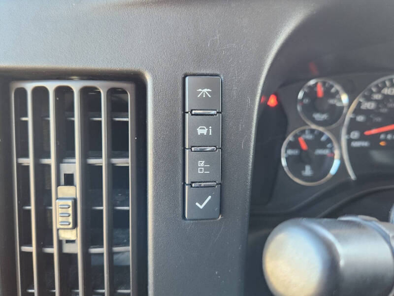 2020 Chevrolet Express 2500