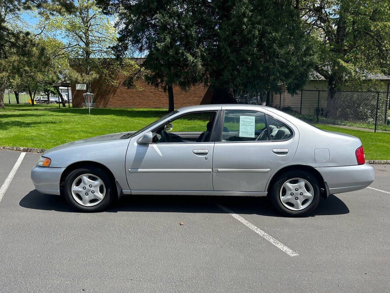 2000 nissan altima gxe