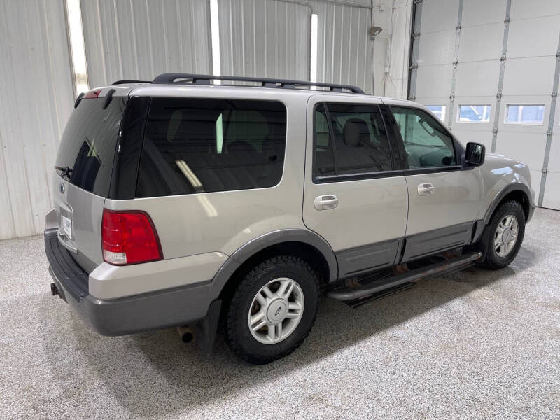 Used 2005 Ford Expedition XLT with VIN 1FMPU16505LA79439 for sale in Sioux Falls, SD