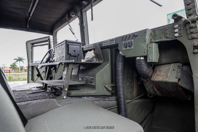 1987 AM General Hummer