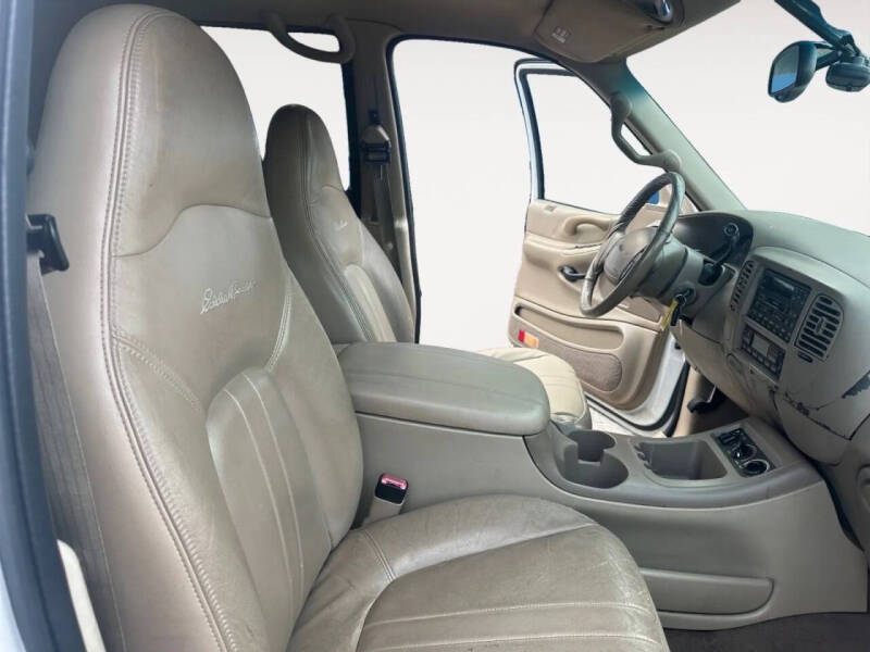 2000 Ford Expedition Eddie Bauer