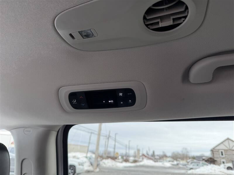 2024 Chrysler Pacifica Plug-In Hybrid
