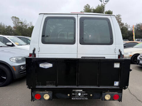 2011 Ford E-Series E-150