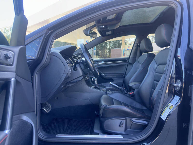 2017 Volkswagen Golf GTI Autobahn