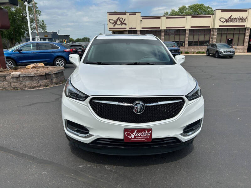 2021 Buick Enclave Essence