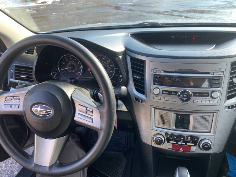 2011 Subaru Outback 2.5i