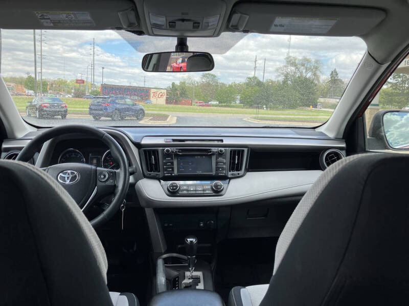 2016 Toyota RAV4 XLE
