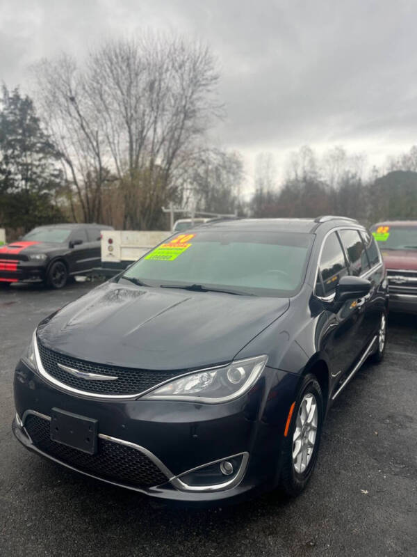 2020 Chrysler Pacifica Touring L