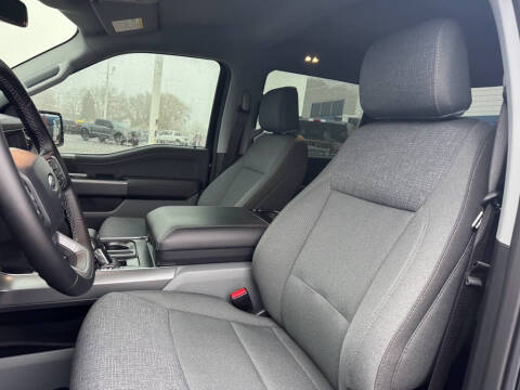 2025 Ford F-150 Lightning XLT