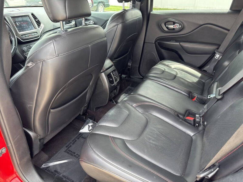 2019 Jeep Cherokee Trailhawk