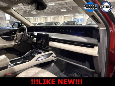 2025 Lincoln Nautilus Hybrid Premiere