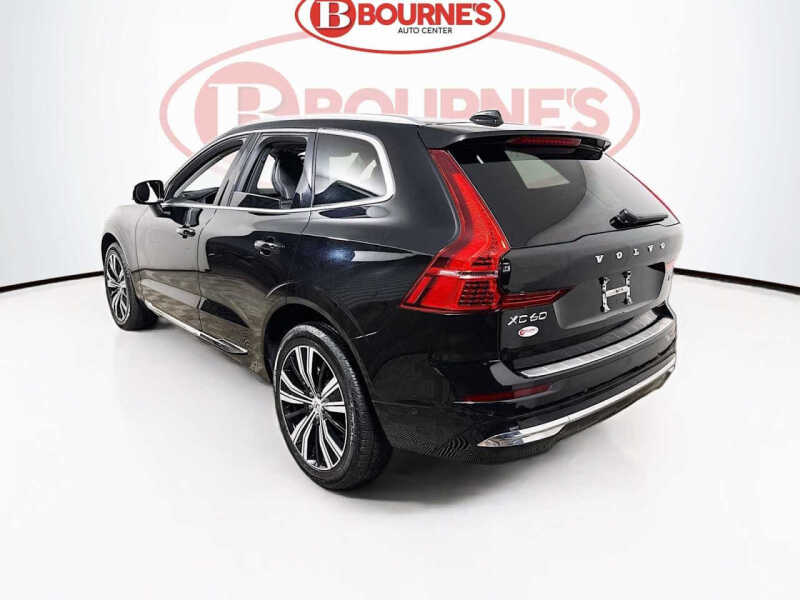 2023 Volvo XC60 B5 Plus Bright Theme