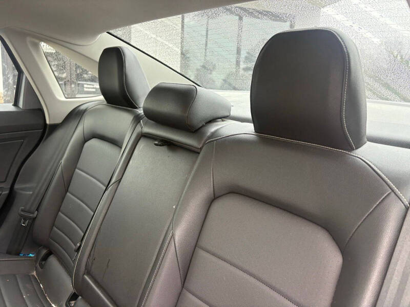 2023 Volkswagen Jetta SE