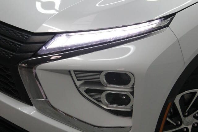 2026 Mitsubishi Eclipse Cross ES