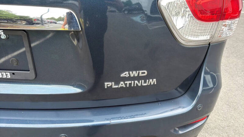 2013 Nissan Pathfinder Platinum