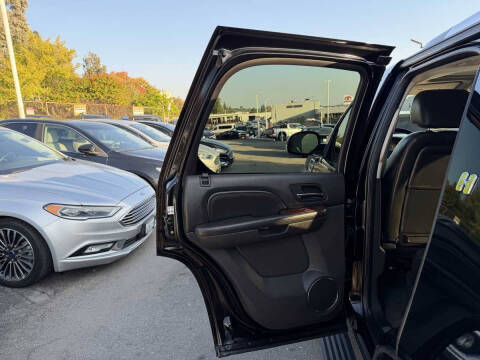 2011 Cadillac Escalade Hybrid