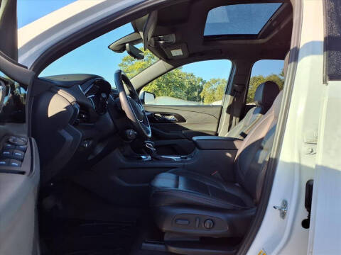 2022 Chevrolet Traverse RS