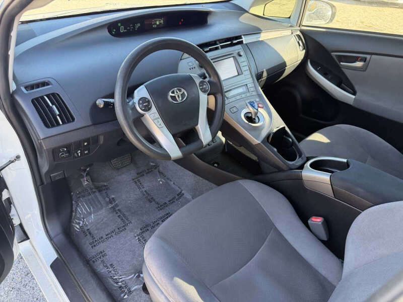 2014 Toyota Prius Plug-in Hybrid