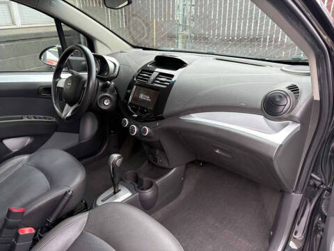 2013 Chevrolet Spark 2LT Auto